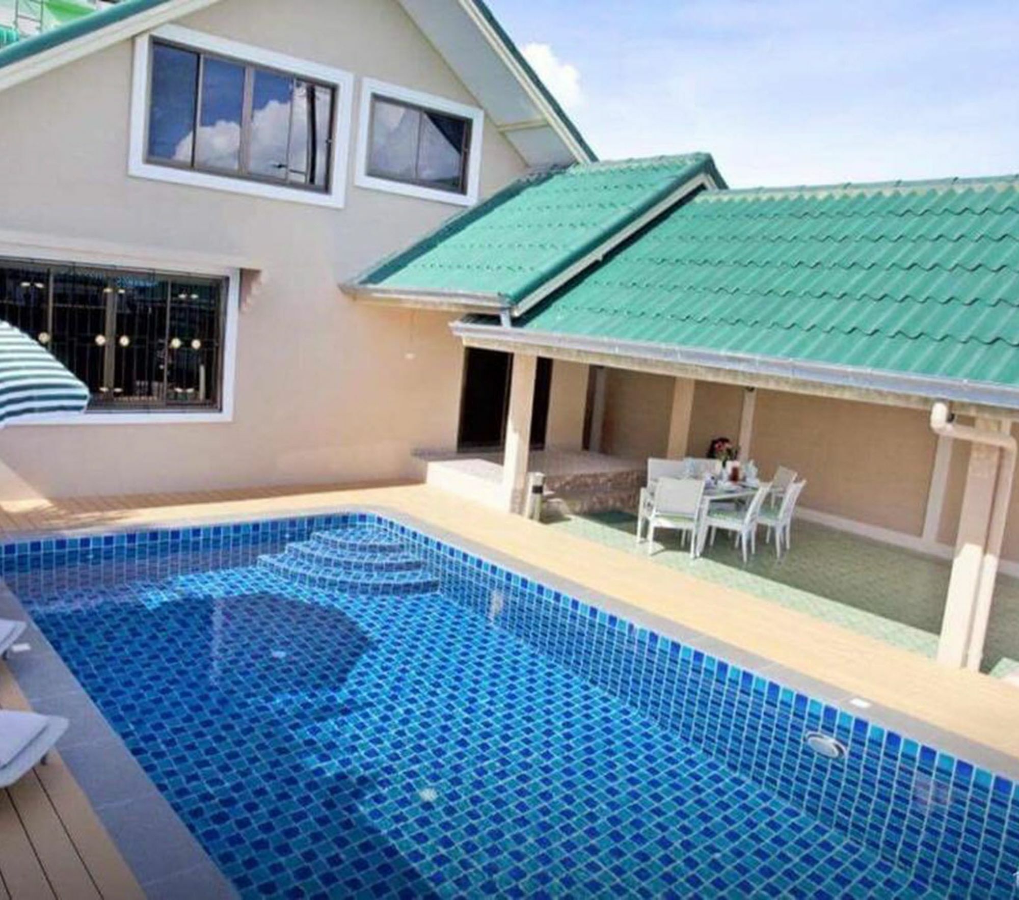 Pool Villa Tanzanite Near Walking Street Pattaya Eksteriør bilde